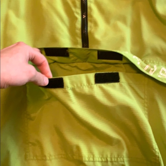 Tommy Hilfiger Vintage Windbreaker - Picture 4 of 6